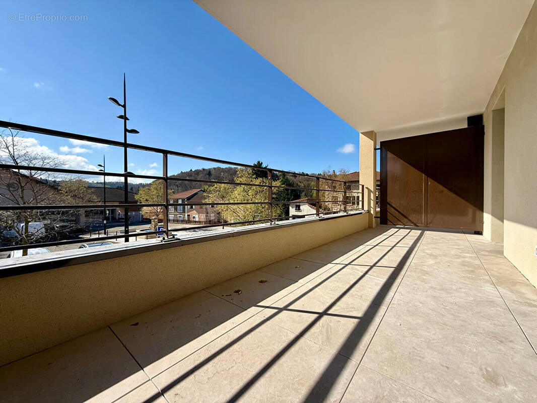 Appartement à BONNEFAMILLE