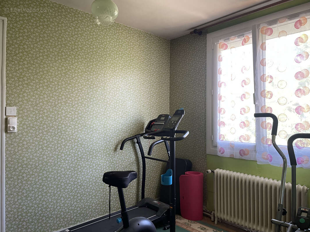 Maison à SAINT-JUST-EN-CHEVALET