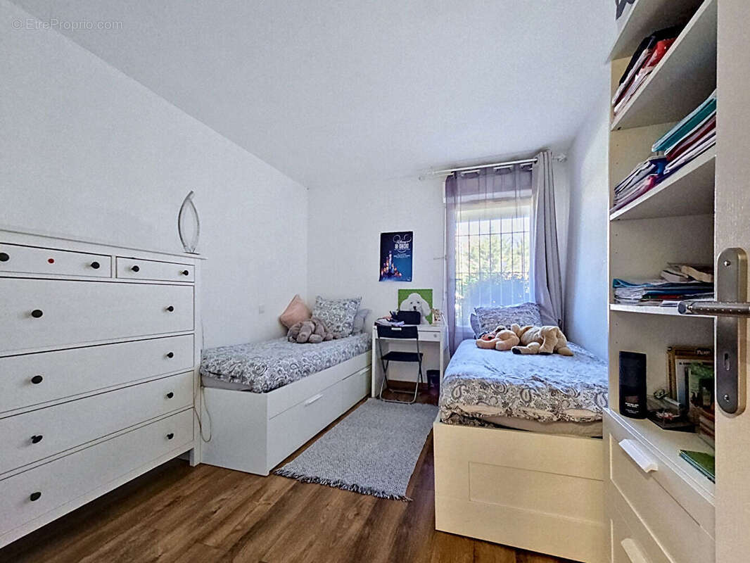 Appartement à MARSEILLE-12E