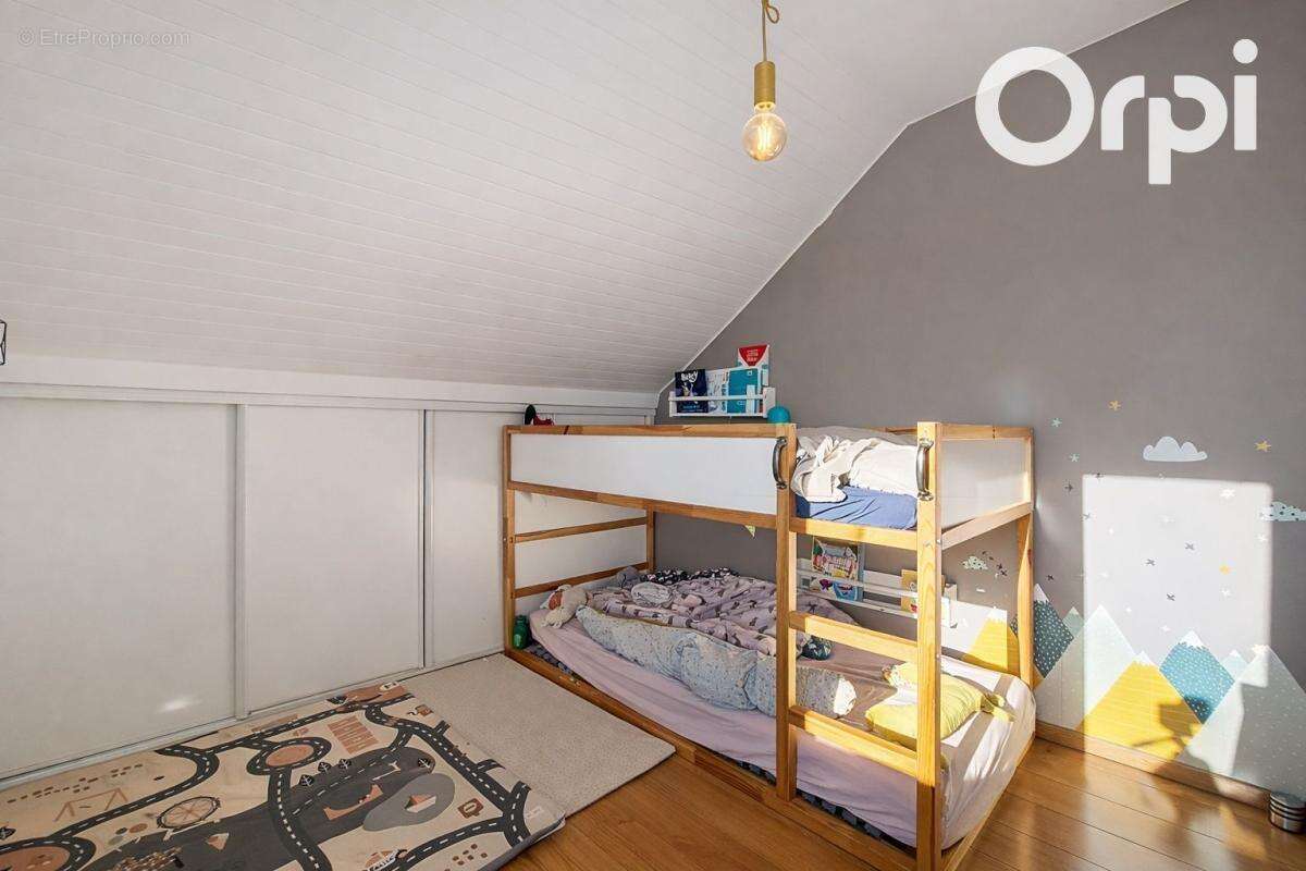 Appartement T4 Dernier étage - Vétraz-Monthoux - photo 8