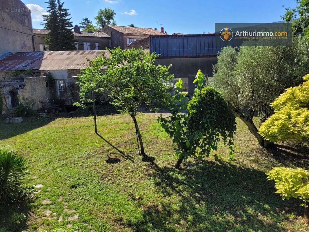 Maison à SAINTE-COLOMBE-SUR-L&#039;HERS