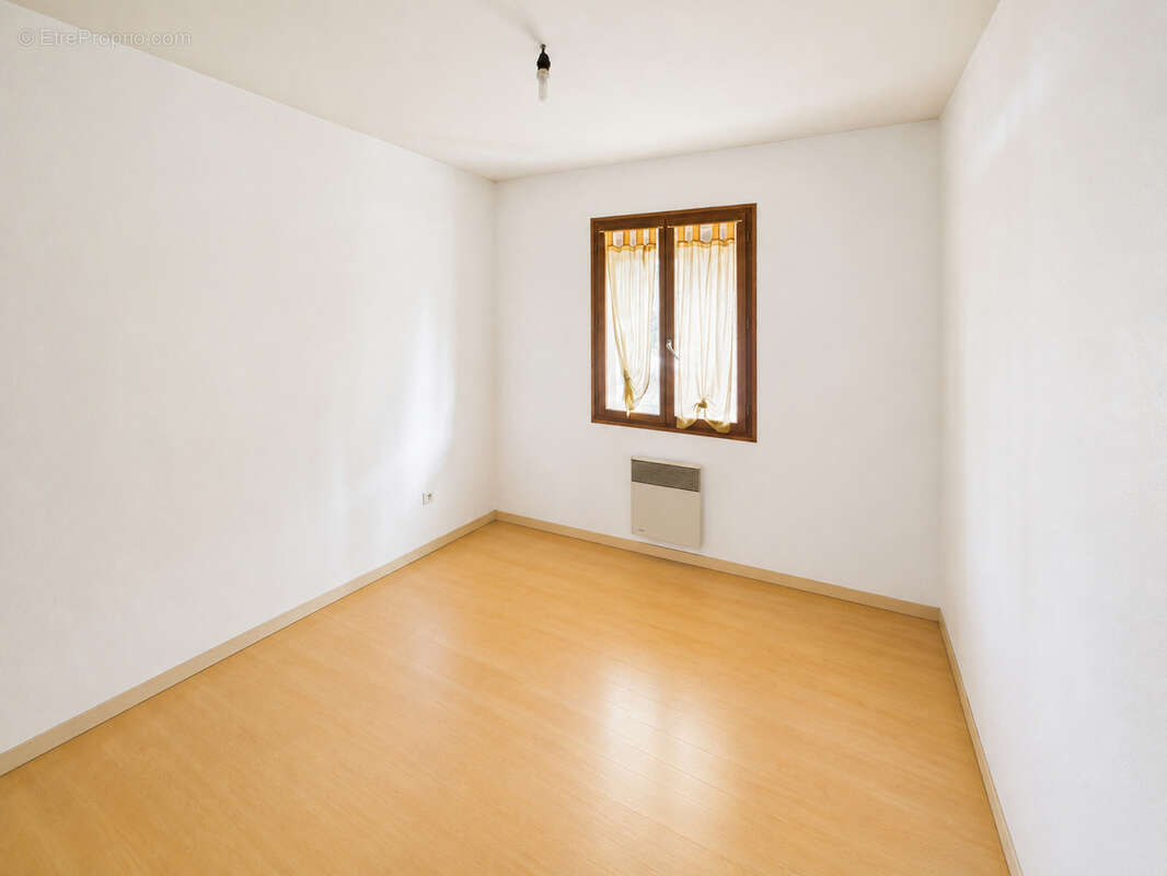 Maison de plain pied avec jardin 87 m2 47200 MARMANDE - photo 6