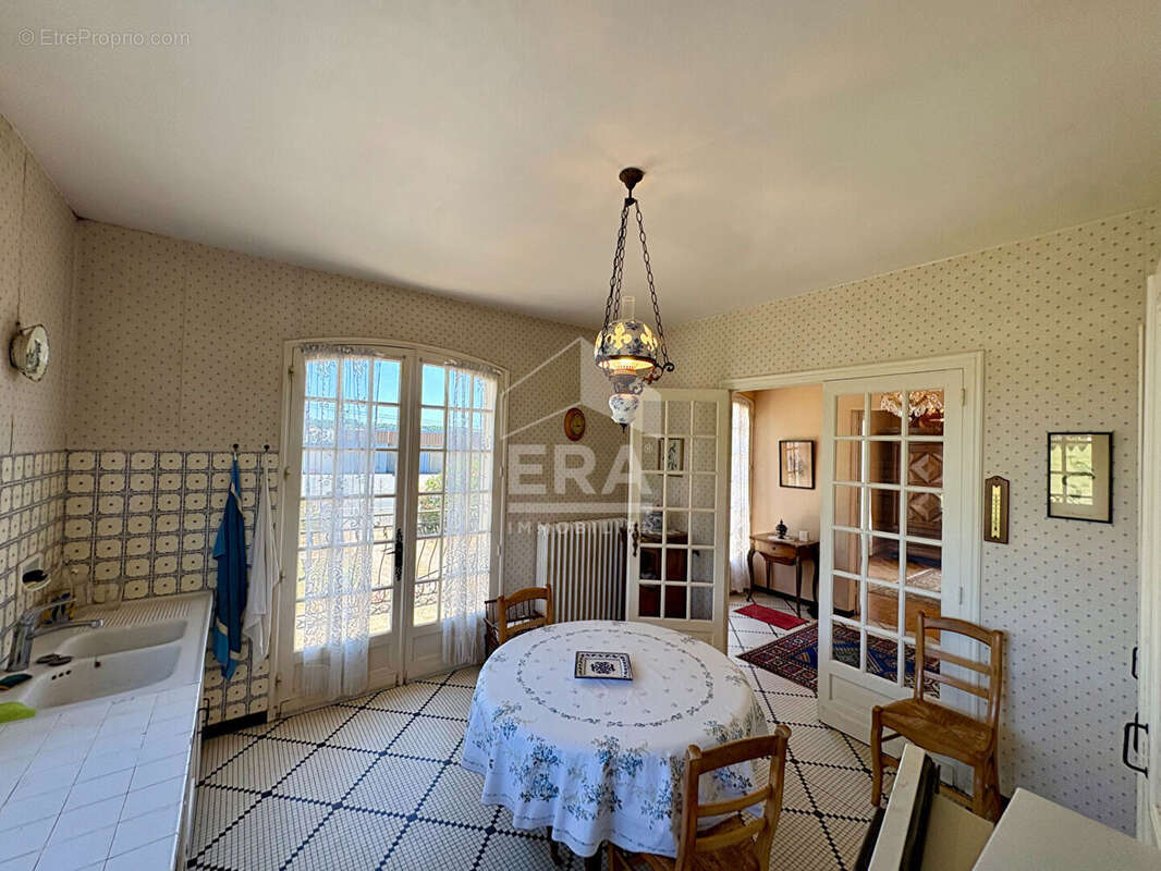 Maison Pineuilh 7 pièces, 180 m2 habitable, 5 chambres, garage,  à pied de la ville et de la gare - photo 10