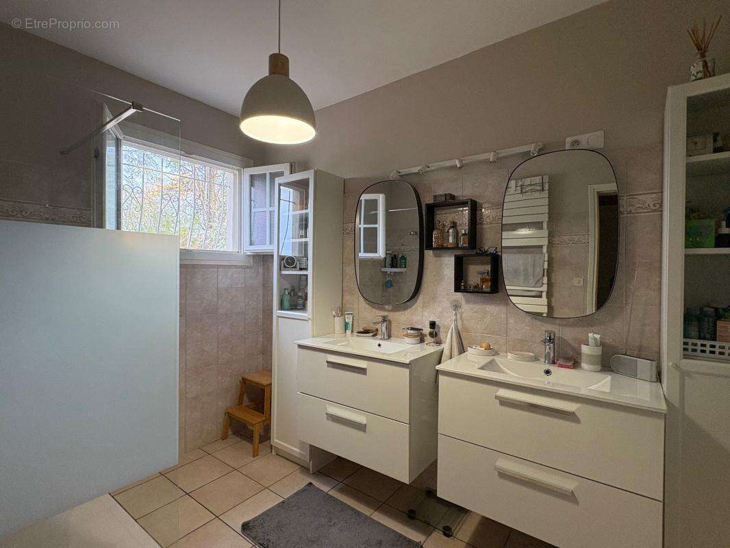 Maison à LACOURT-SAINT-PIERRE