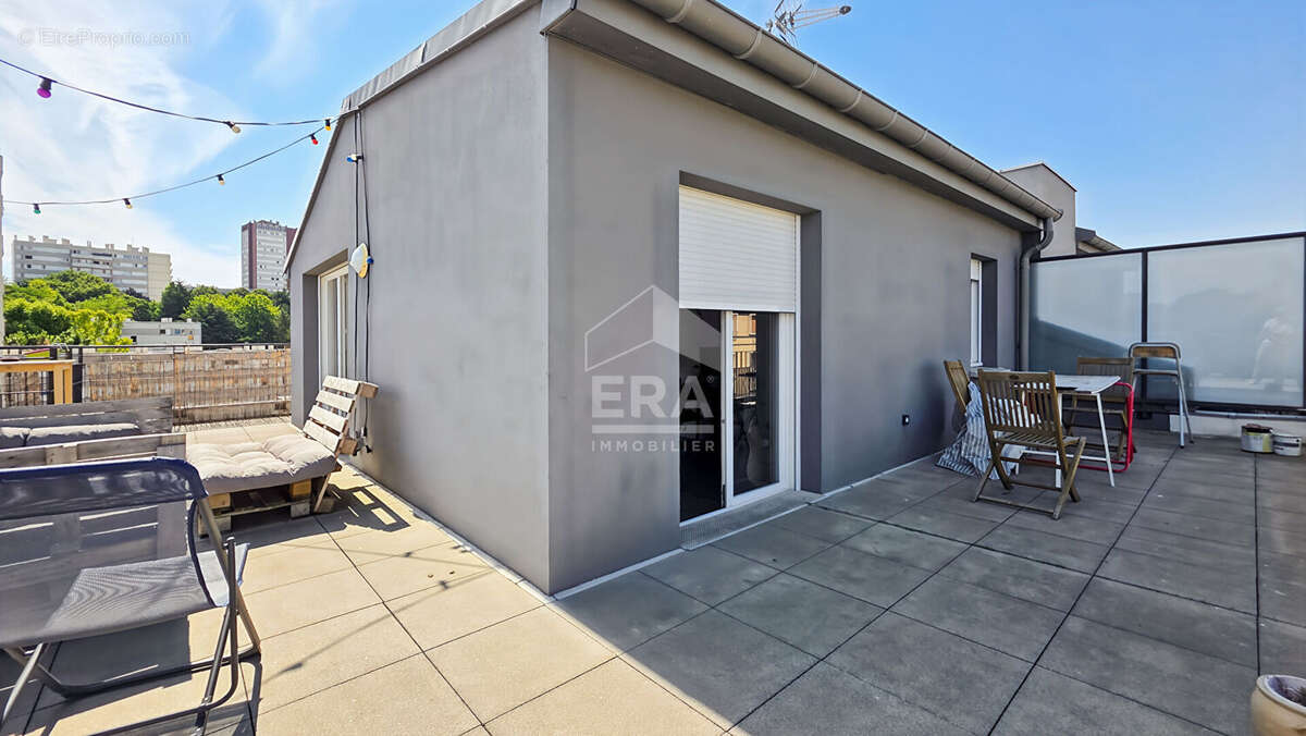 Duplex en rooftop Bagnolet 4 pièce(s) 89.88 m2 - photo 5