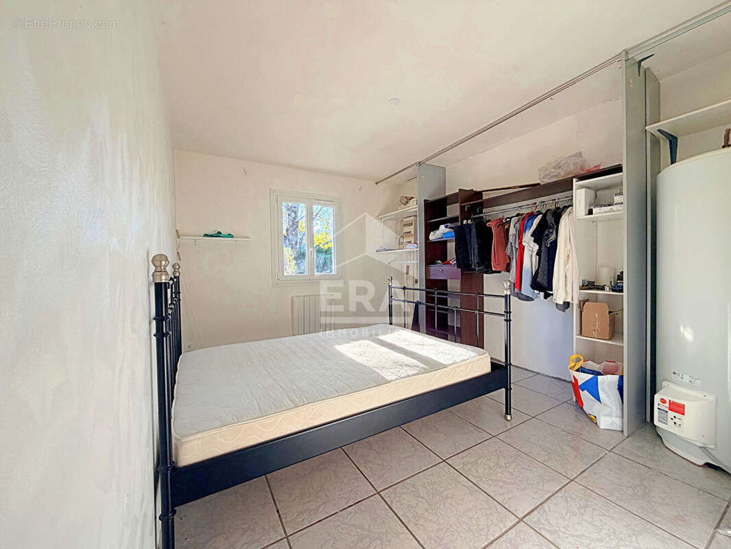 Maison à ROULLET-SAINT-ESTEPHE