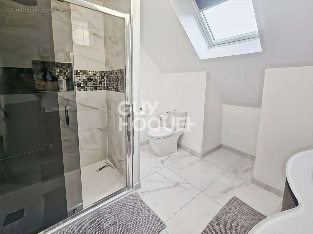 Maison à TOURNAN-EN-BRIE