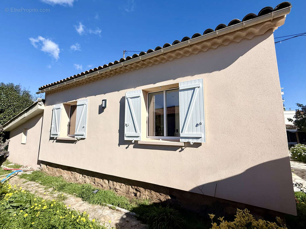 Maison à LE CANNET