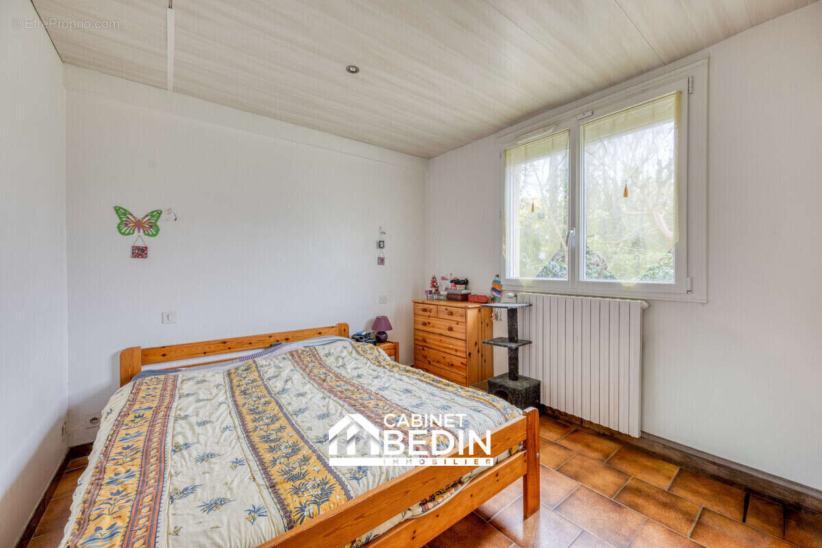Maison 115 m² à Pessac  - photo 8