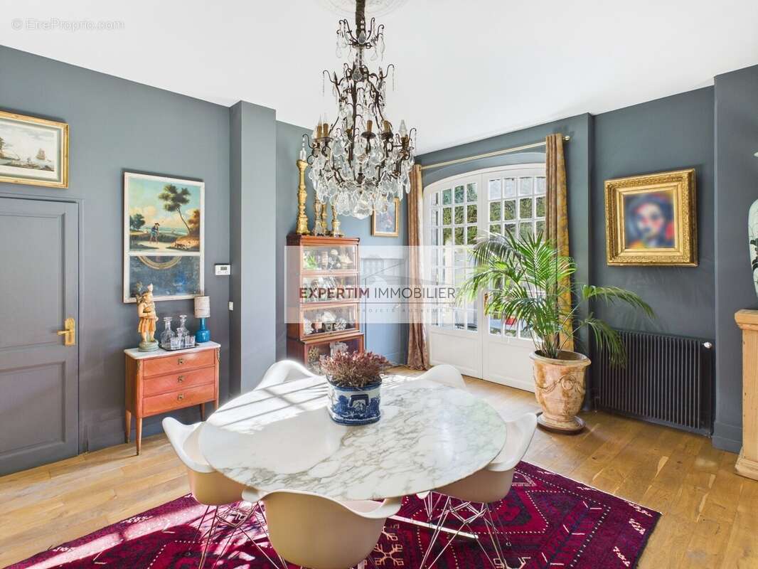 Maison à LE CHESNAY