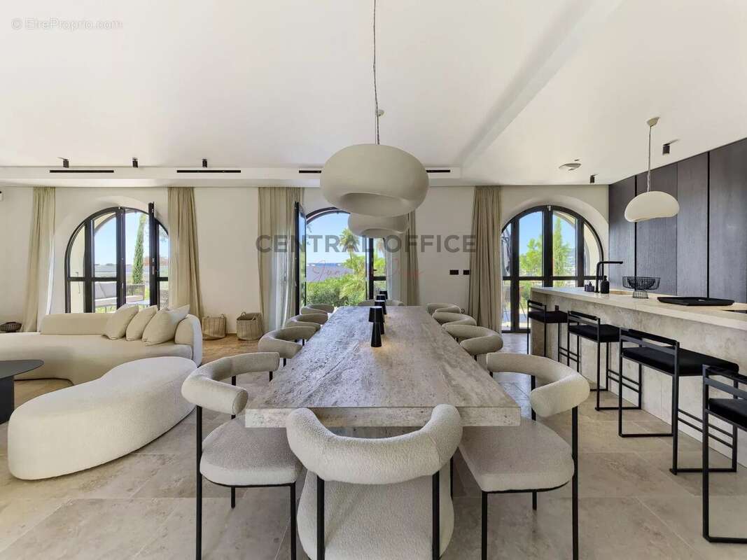 Maison à ANTIBES