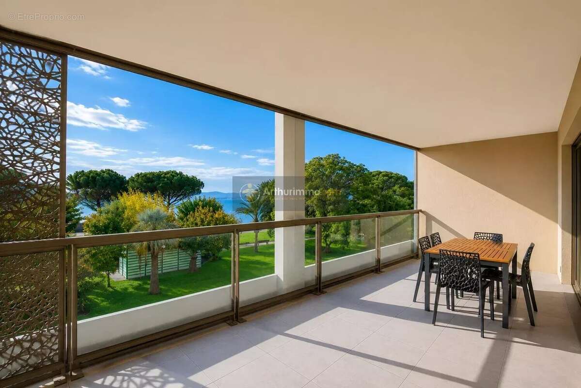 Appartement à SAINT-RAPHAEL