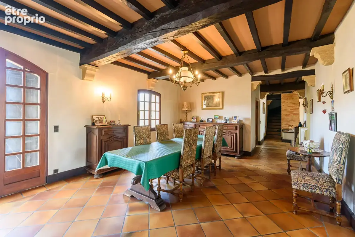 Maison 11 pièce(s) 333m2 - photo 5