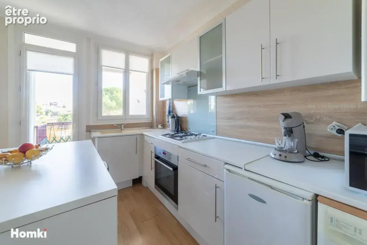 Appartement T3 de 60 m² à Montpellier 34070, Rue des Bleuets - photo 3