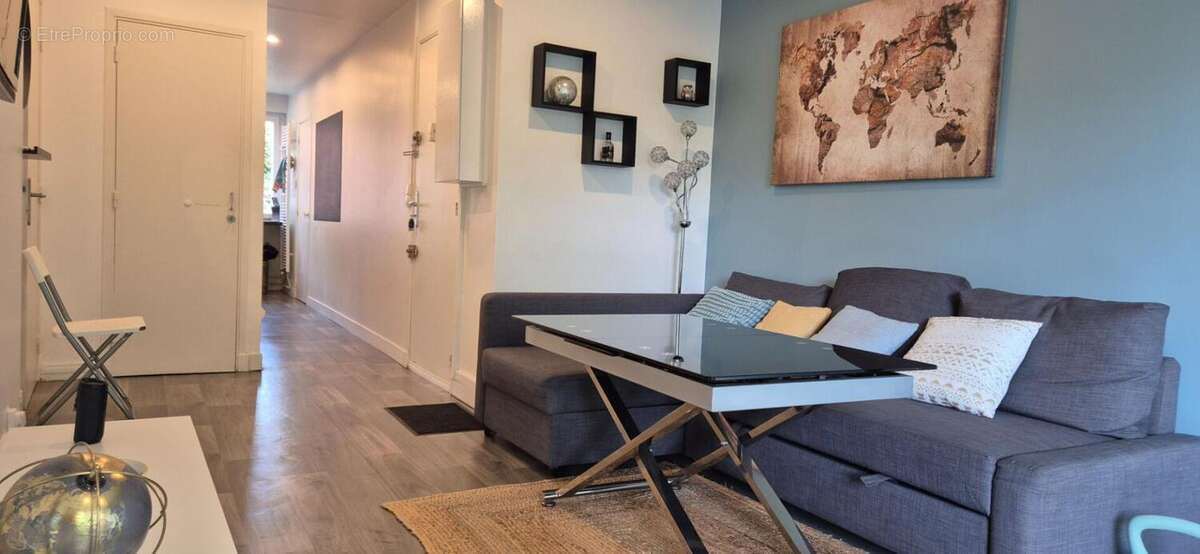 Appartement à SAINTRY-SUR-SEINE