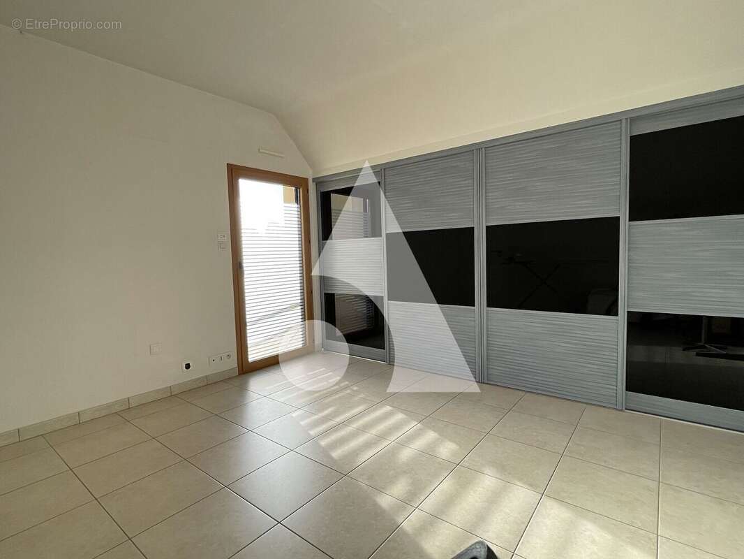 Maison à PLOREC-SUR-ARGUENON