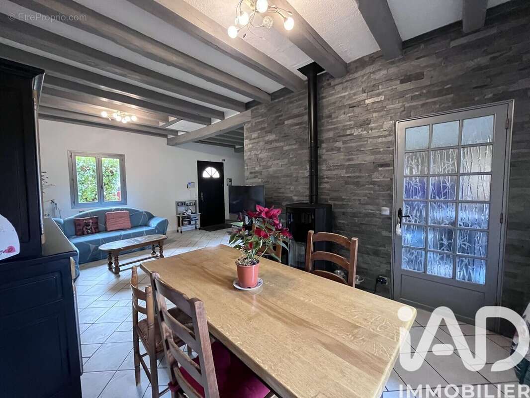 Photo 4 - Maison à MONTFERMEIL