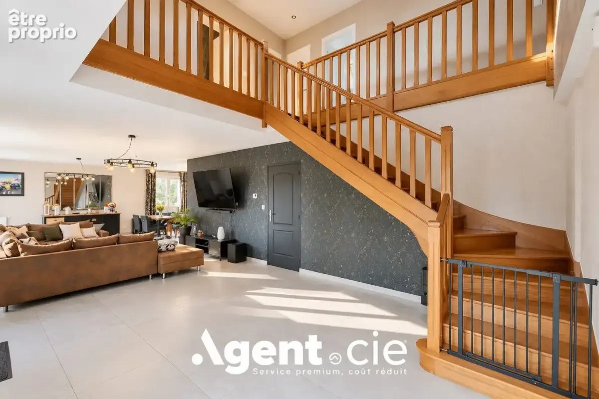 Maison 8 pièces 231 m² à vendre à Bayeux (14400) - photo 8
