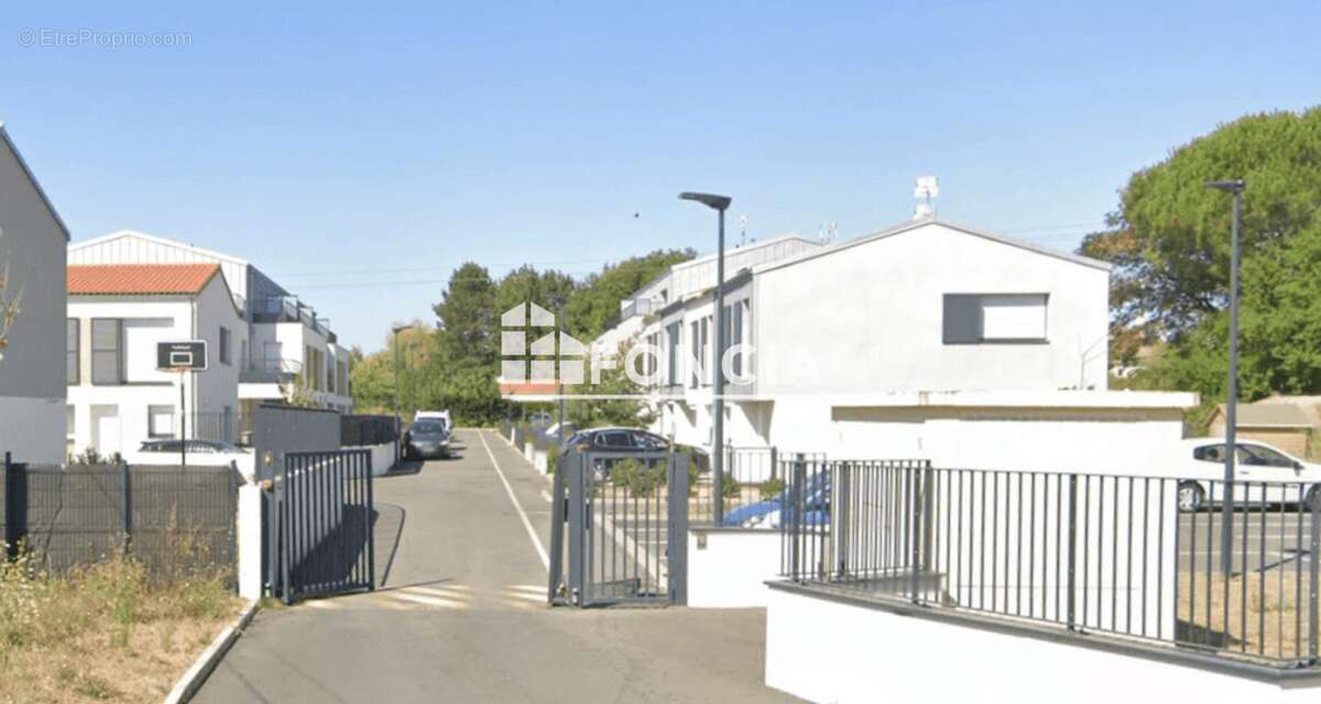 Appartement à SAINT-SEBASTIEN-SUR-LOIRE