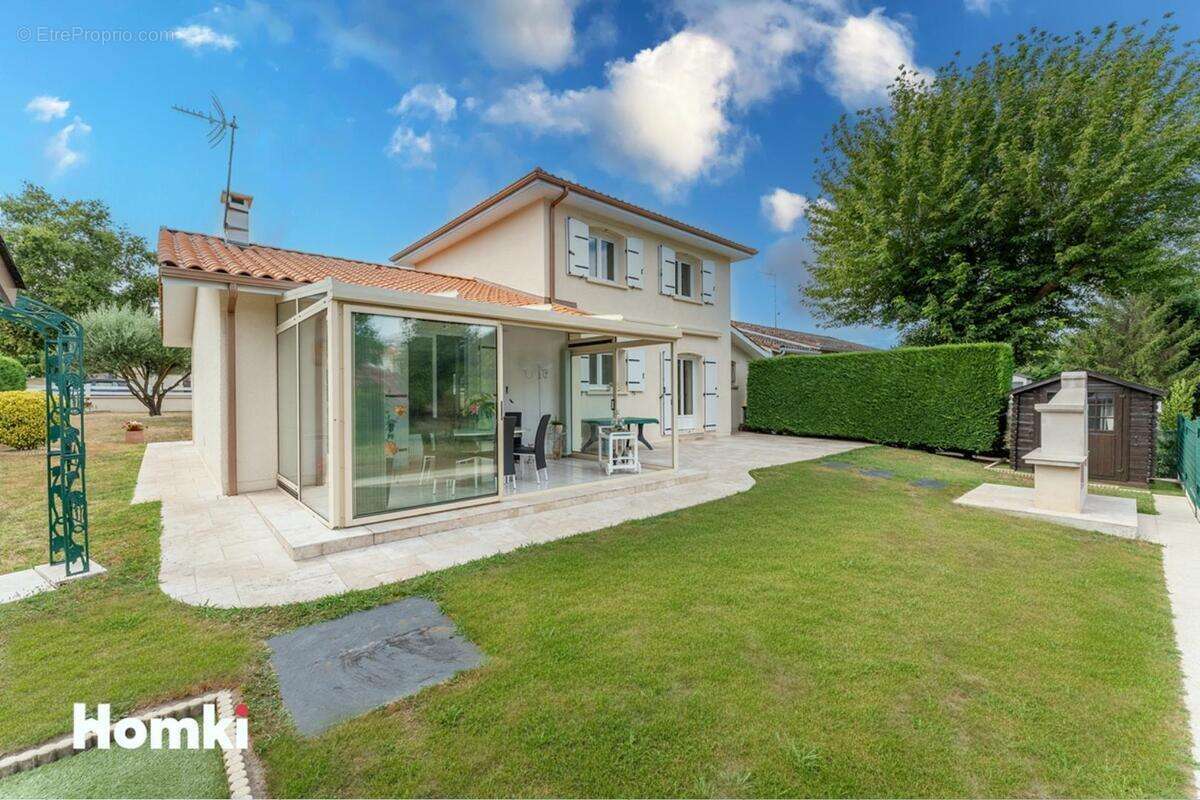 Maison à SAINT-LOUBES