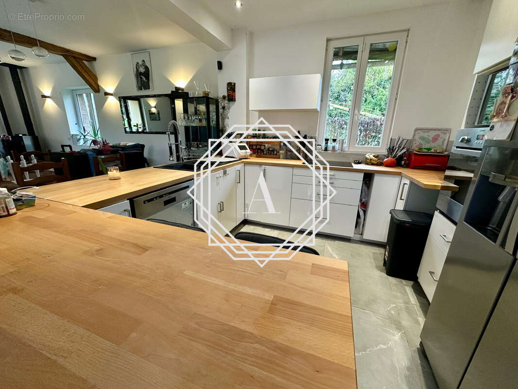 Maison à SAINT-CREPIN-IBOUVILLERS