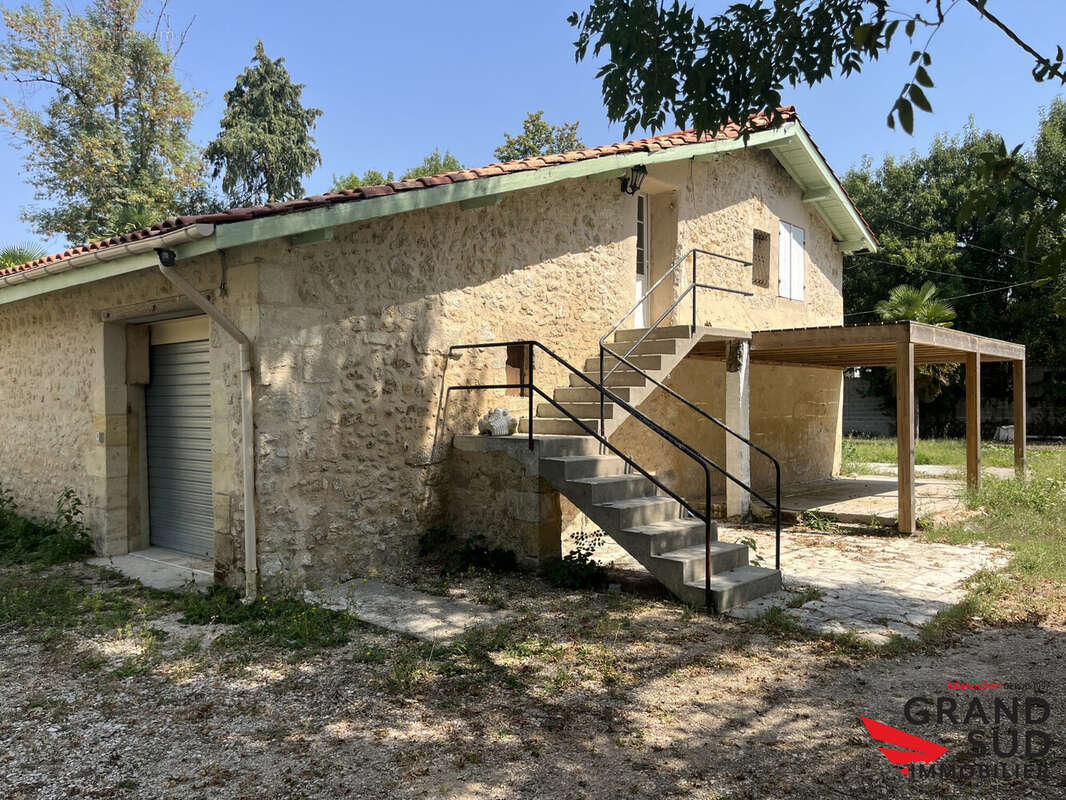 Maison 207 m² à Beautiran  - photo 5
