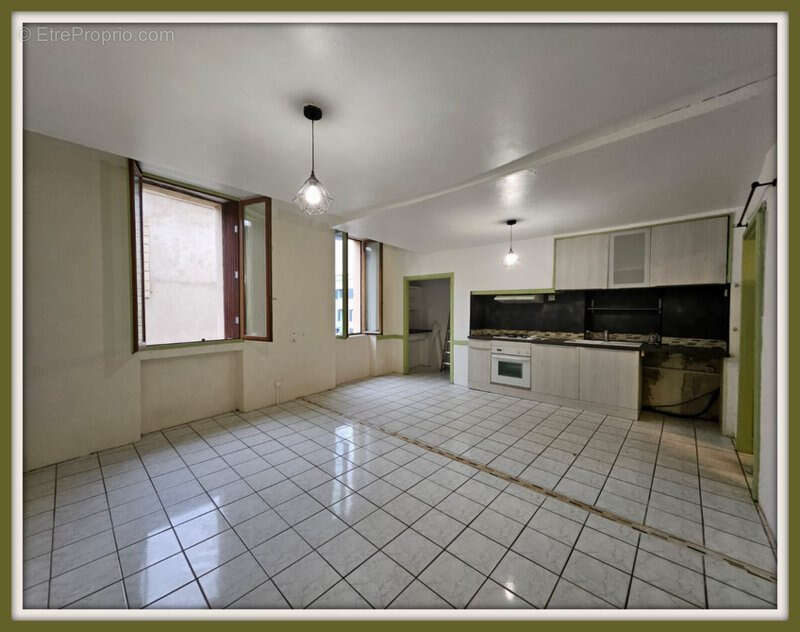 Appartement à CESSENON-SUR-ORB