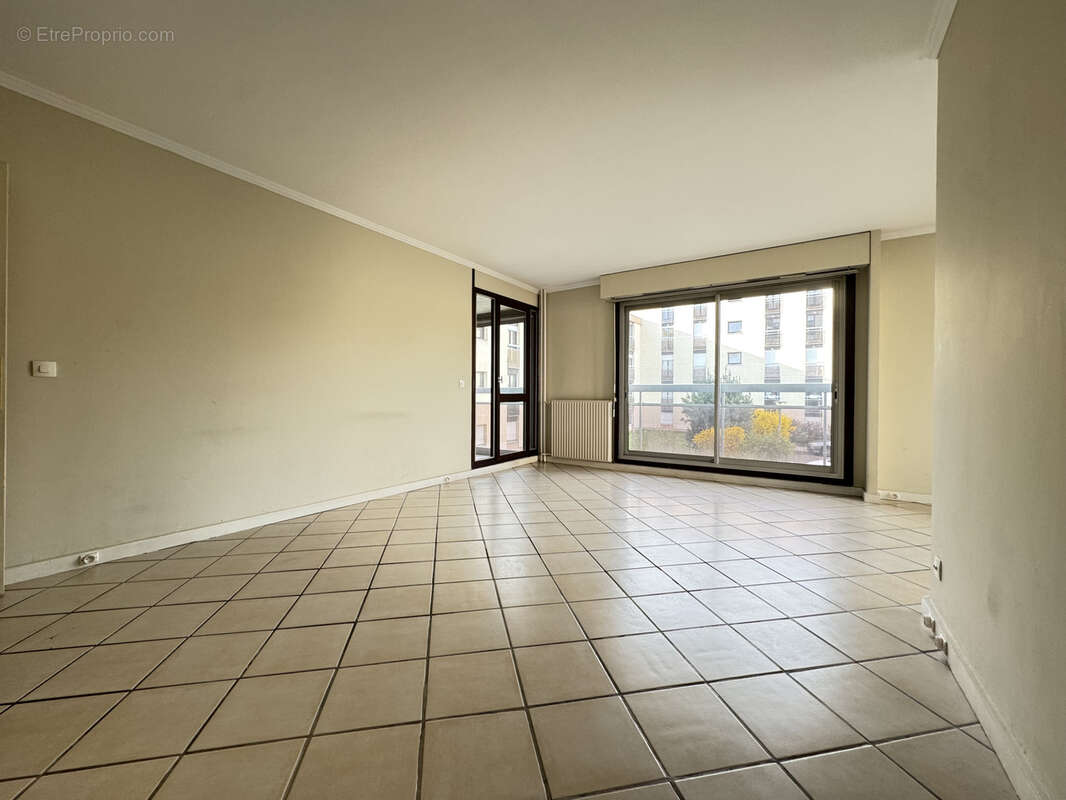 Appartement 5 pièces  de 95.05m2 à Saint-Germain-en-Laye - photo 2