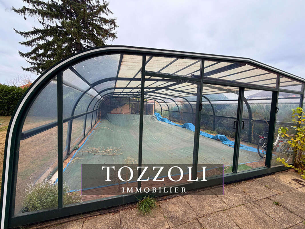 Maison à SAINT-QUENTIN-FALLAVIER