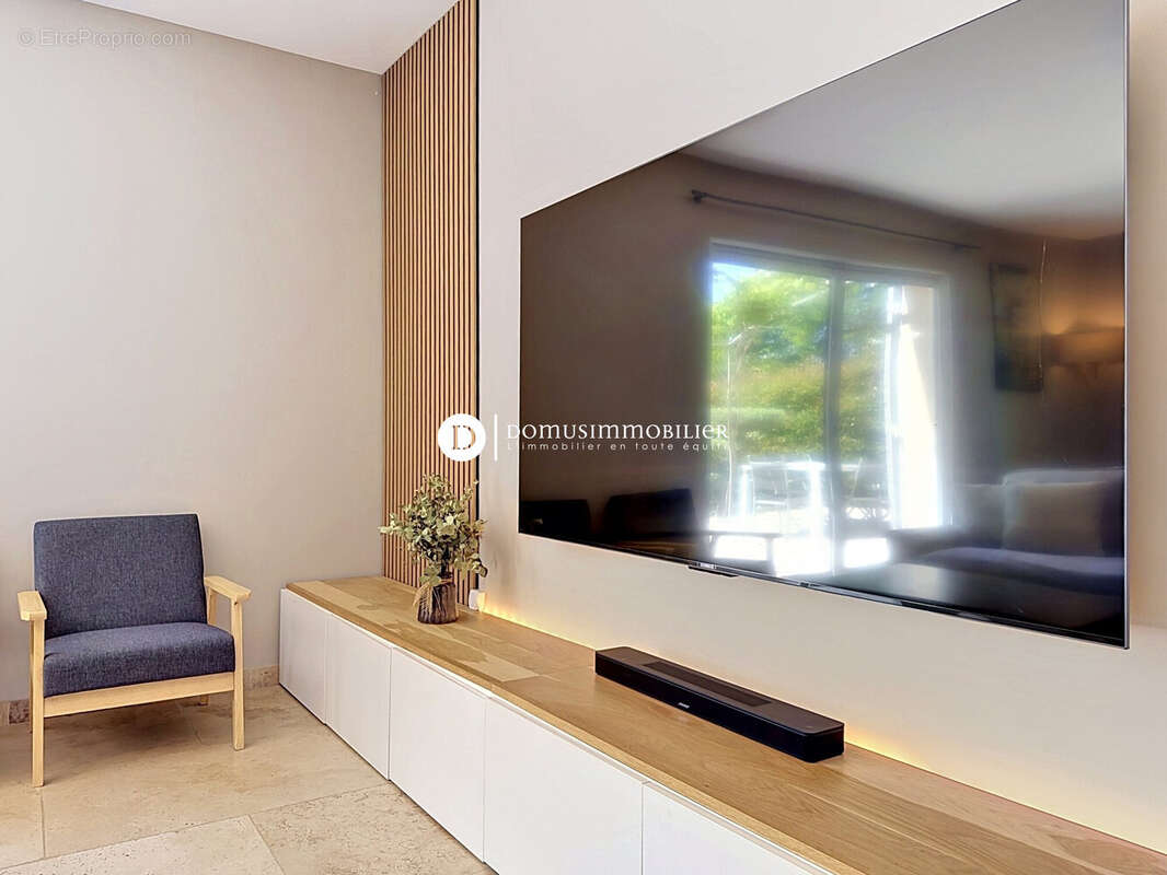 Maison 130 m² à Saint-Saturnin-Les-Avignon  - photo 6