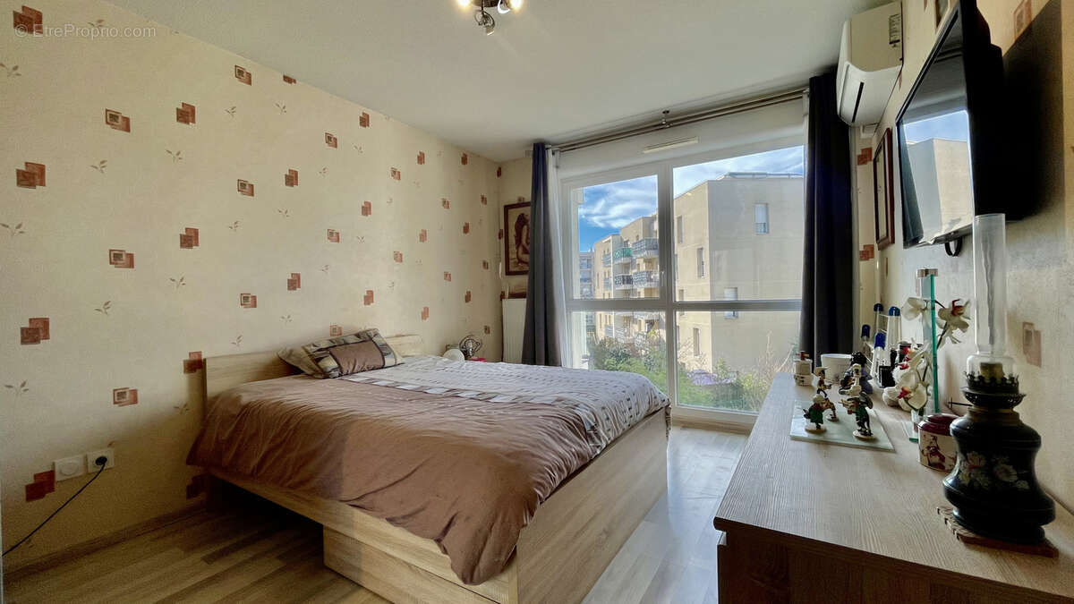 Appartement à BRON