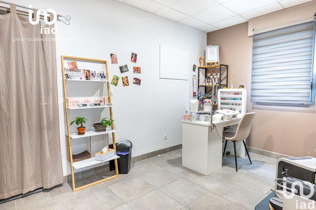 Photo 6 - Commerce à GAP