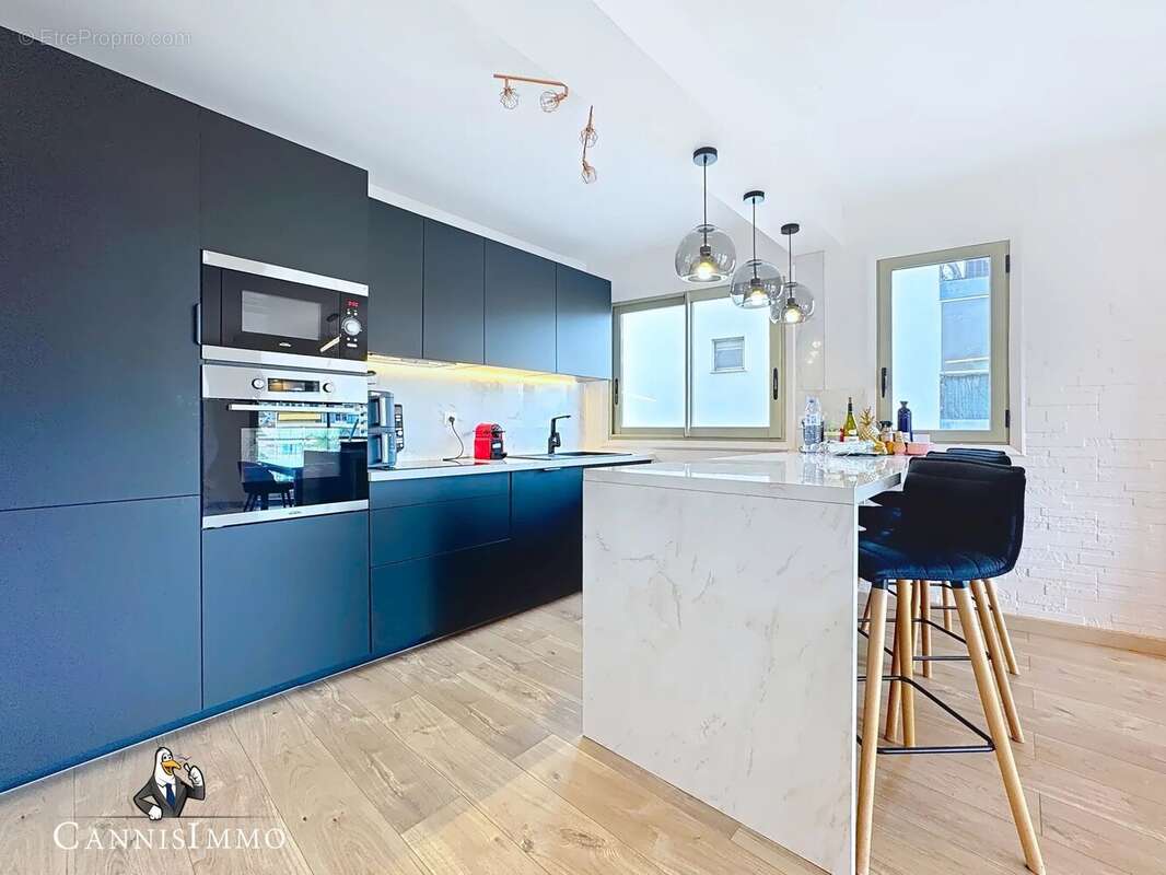 Appartement à LE CANNET