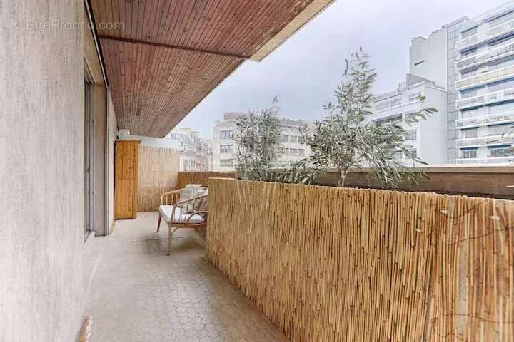 Village suisse. superbe deux-pièces terrasse - photo 7