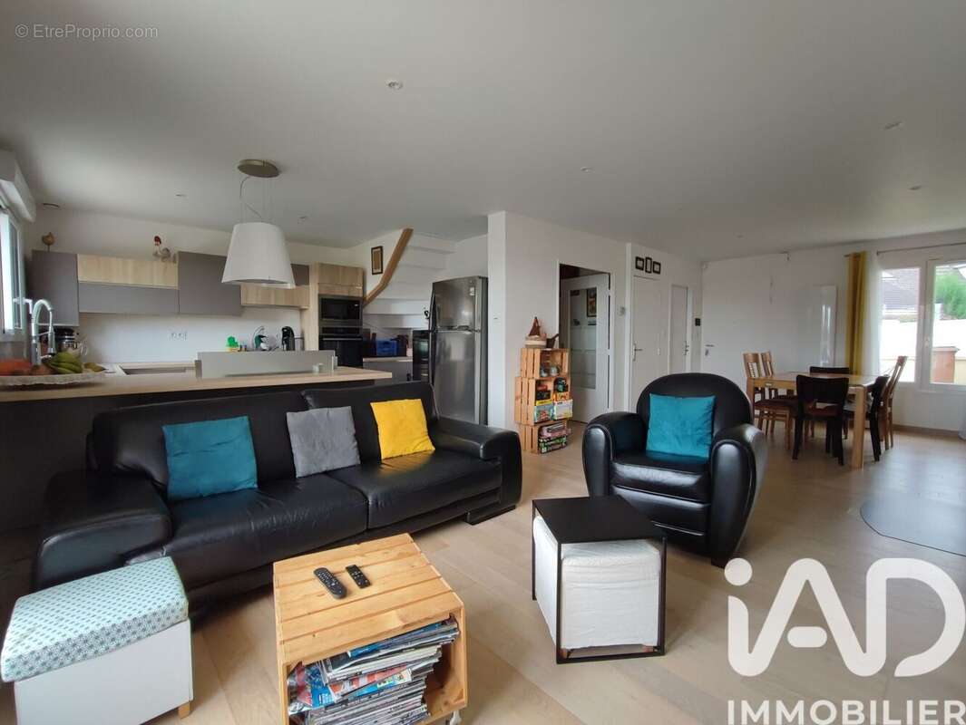 Photo 8 - Maison à MENUCOURT