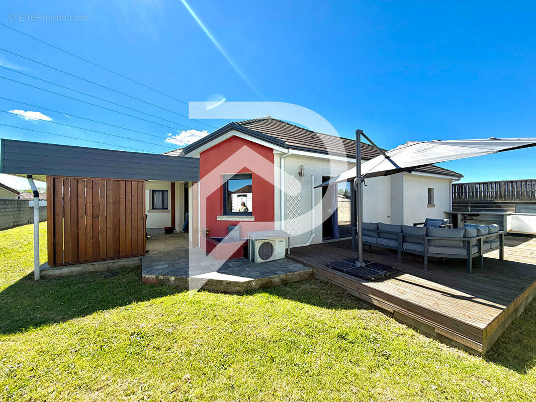 Maison à OS-MARSILLON