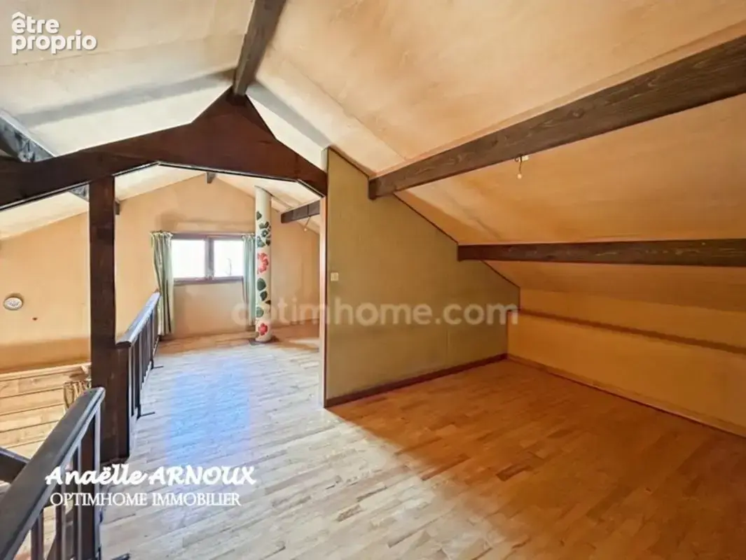Chalet bois à fort potentiel à rénover au coeur du village d'Orcières - photo 11