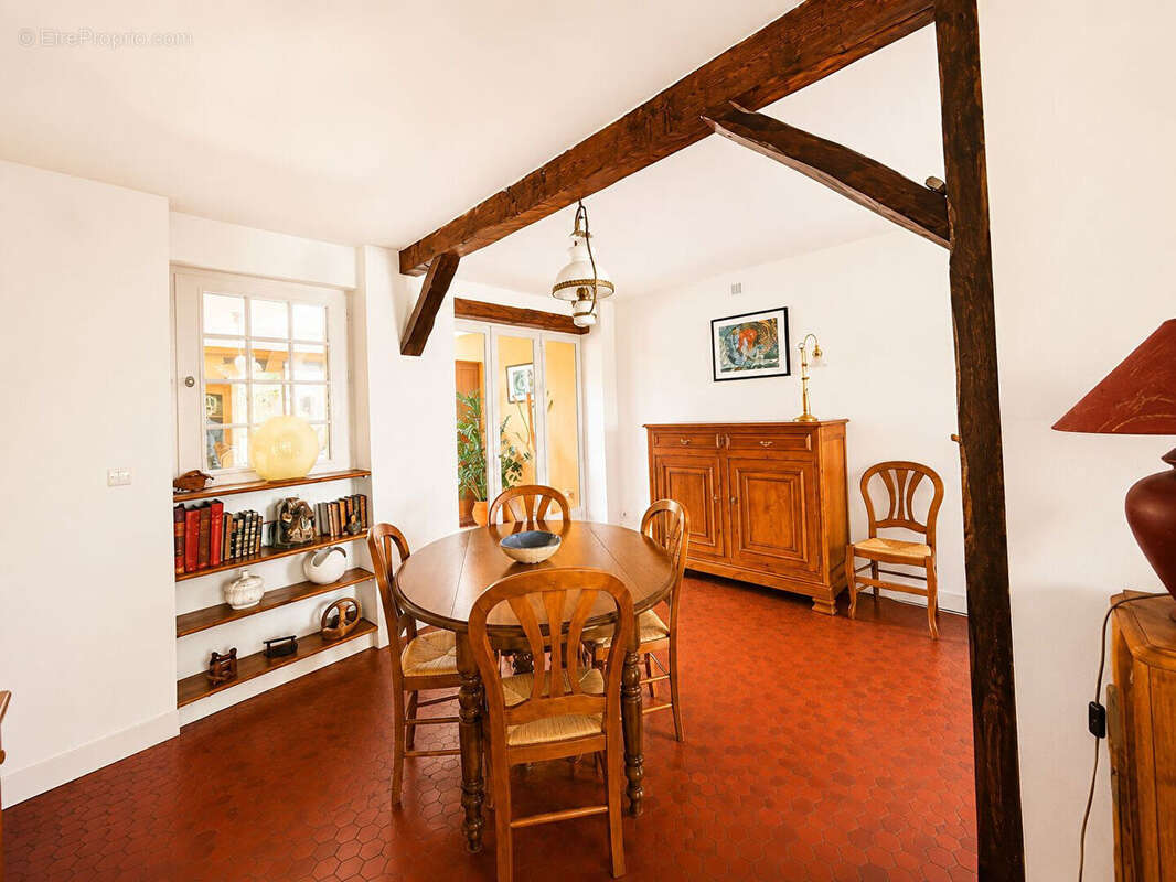 Maison en coeur de ville - photo 3