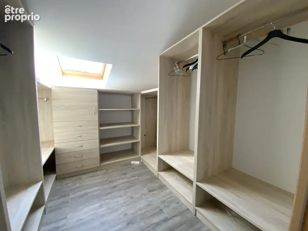 Propriété de 380 m2 avec vue panoramique sur les montagnes. - photo 15