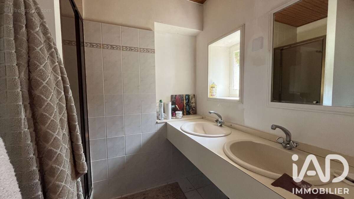 Maison 229 m² à Chaille-Les-Marais  - photo 7
