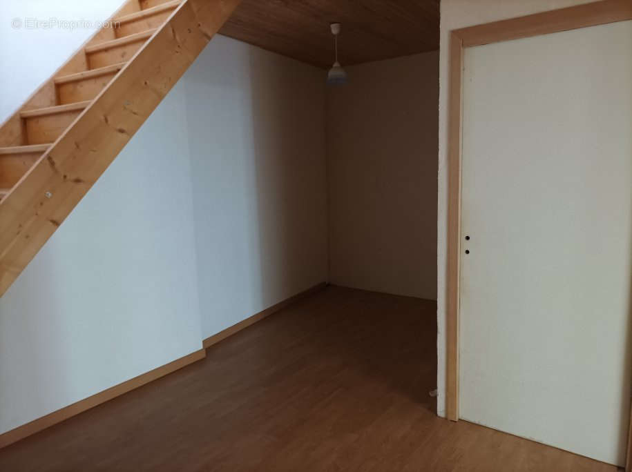 Maison à MONSEMPRON-LIBOS