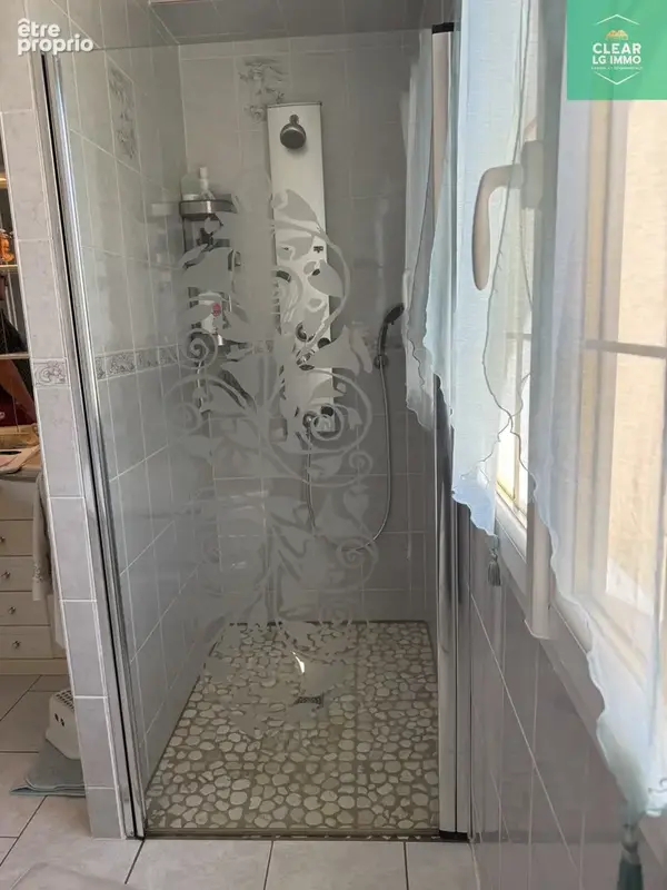 Maison familiale 171 m2 sur terrain 1534 m2 - photo 5