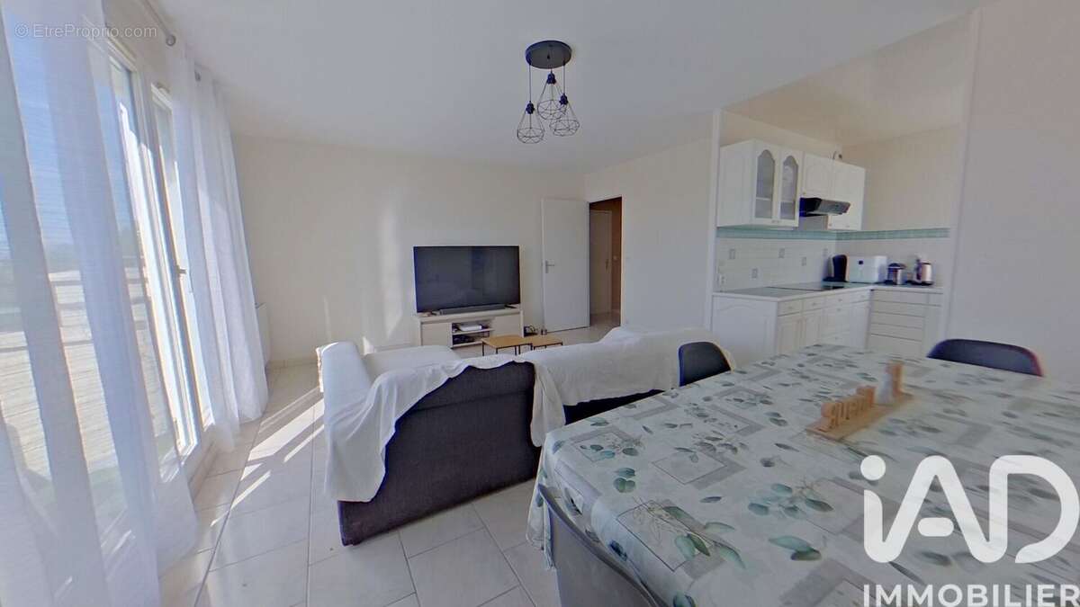 Photo 4 - Appartement à MOISSY-CRAMAYEL