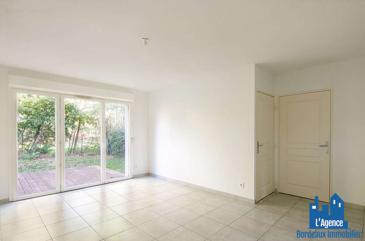 Appartement à PESSAC