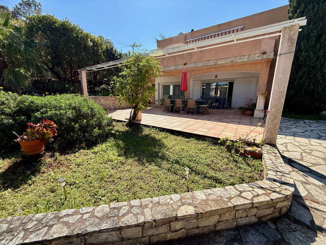 Maison à CAVALAIRE-SUR-MER
