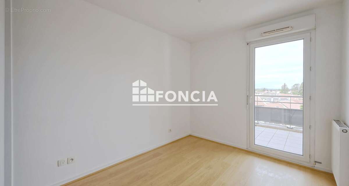 Appartement à BOURGOIN-JALLIEU
