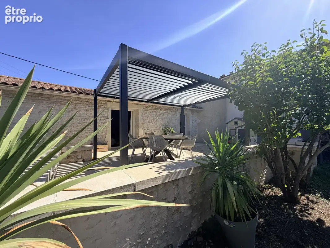 Maison 193m2 - 3 chambres - Bourg de Jaunay-Marigny - photo 2