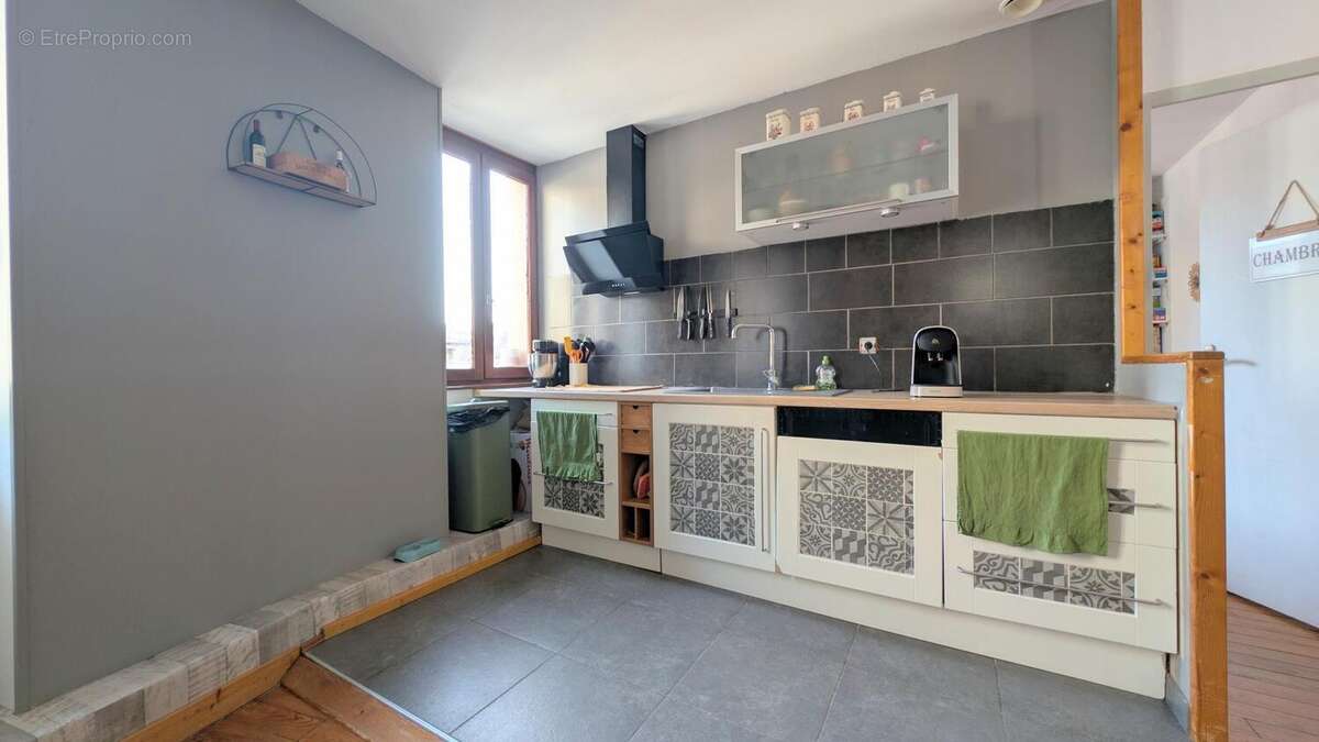 Appartement 81 m² à Bourg-En-Bresse  - photo 4