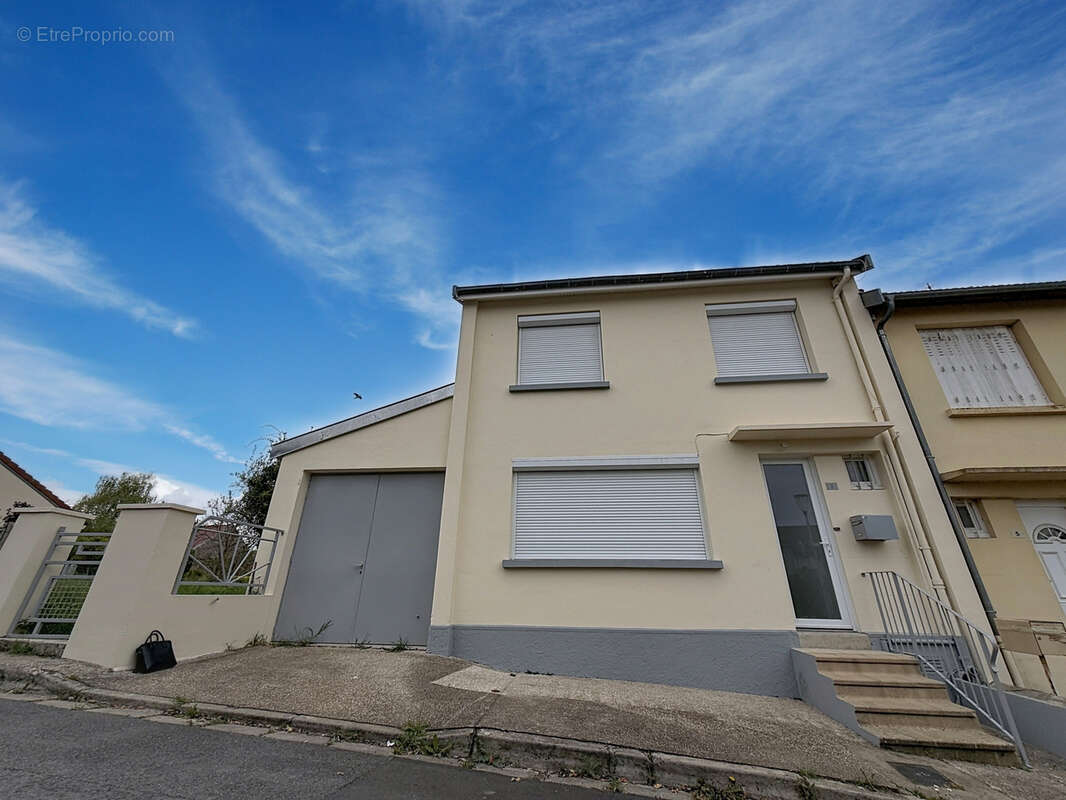 Maison à SAINT-THIERRY