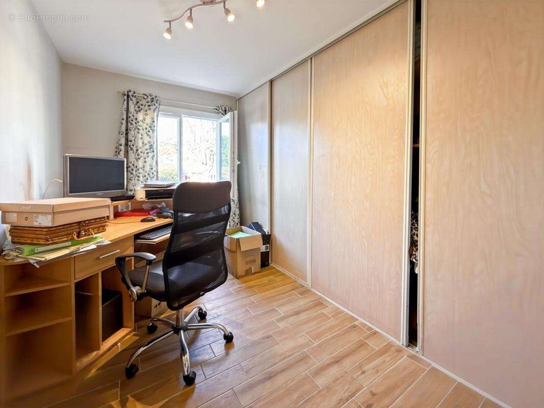 Maison à COULOUNIEIX-CHAMIERS